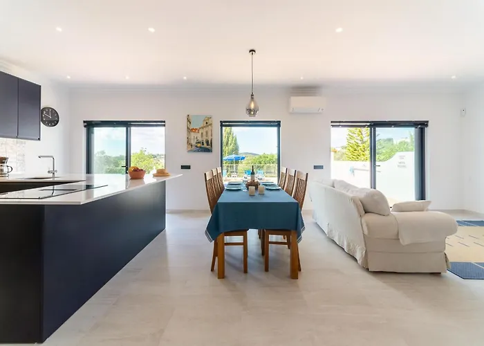 Casa O Sonho Near Faro With Private Pool Санта-Барбара-де-Некс