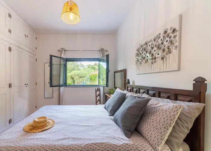 Casa O Sonho Near Faro With Private Pool