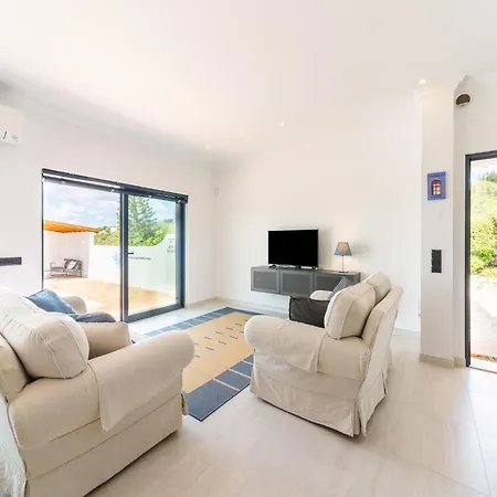 Villa Casa O Sonho Near Faro With Private Pool