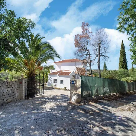 Villa Casa O Sonho Near Faro With Private Pool
