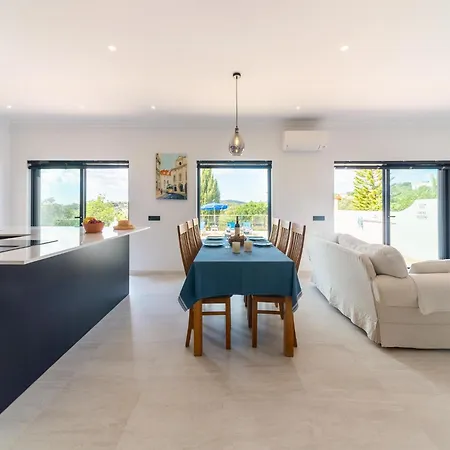 Casa O Sonho Near Faro With Private Pool Santa Bárbara de Nexe