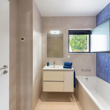 Casa O Sonho Near Faro With Private Pool Villa *